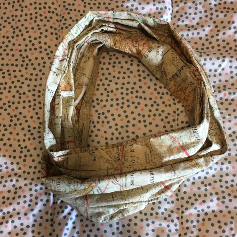 Infinity scarf - Map of the world print
